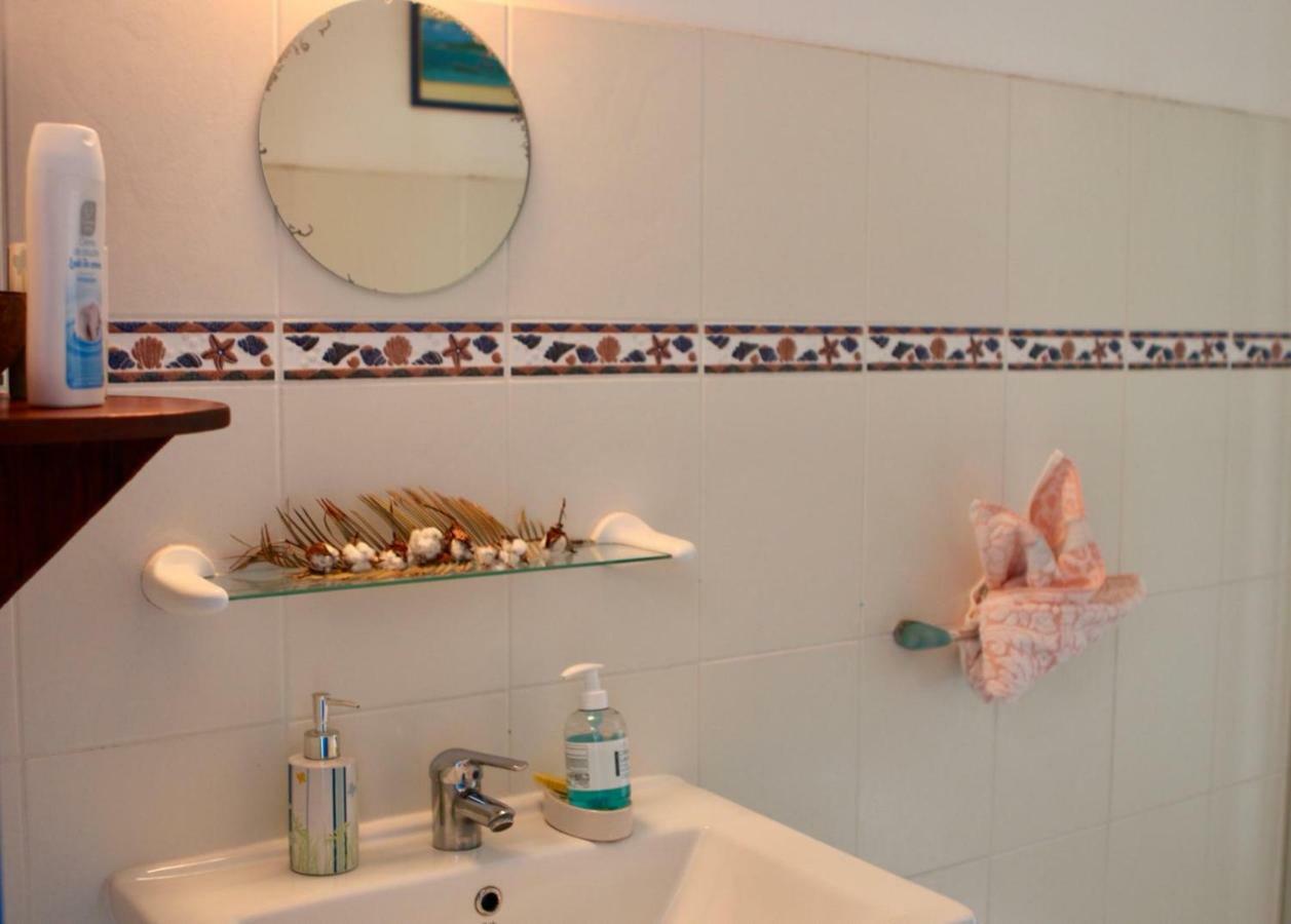 Bed & Breakfast 6 Suites Piscine Et Plage Pointe Faula Le Vauclin Buitenkant foto